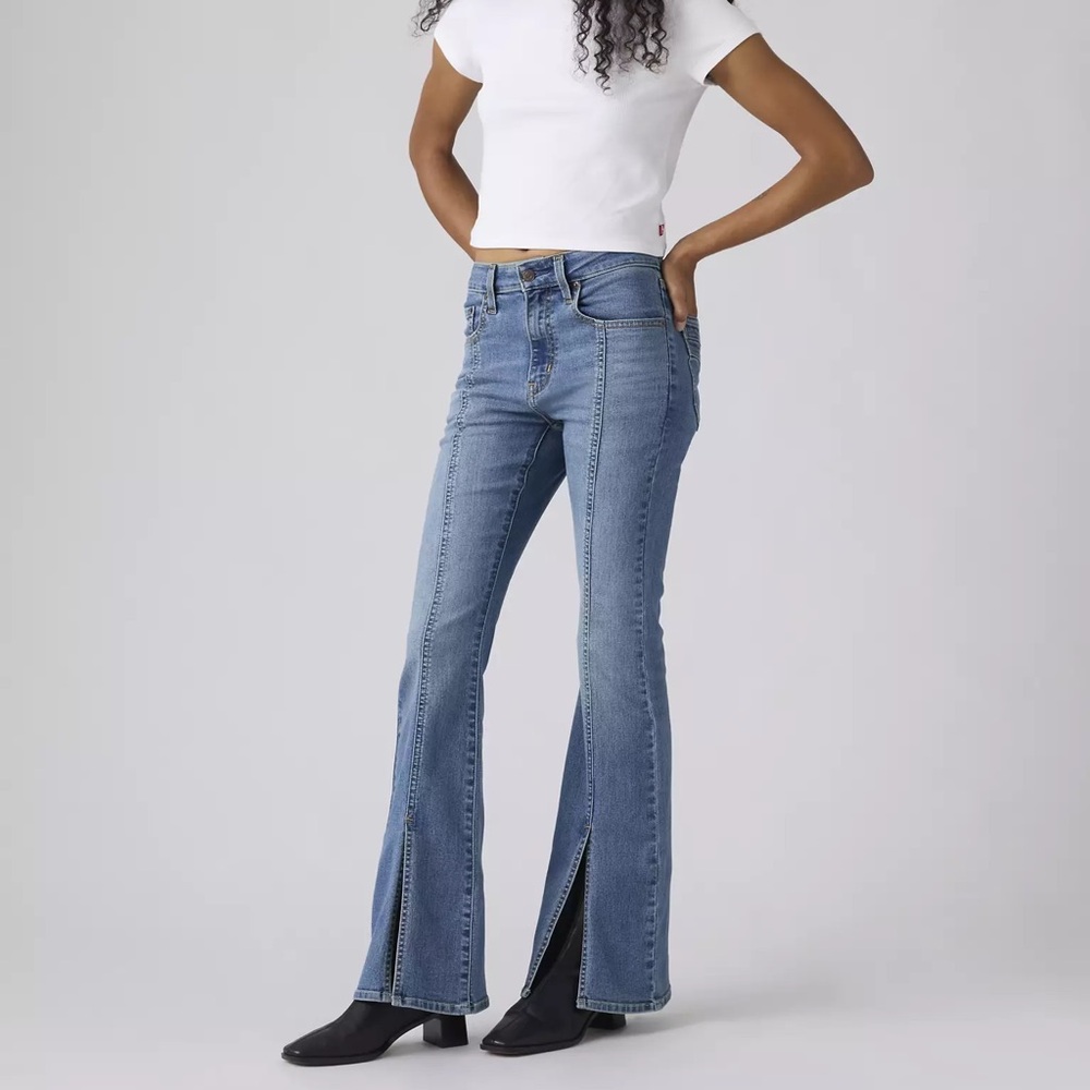 Levi’s High Rise Flare Jeans